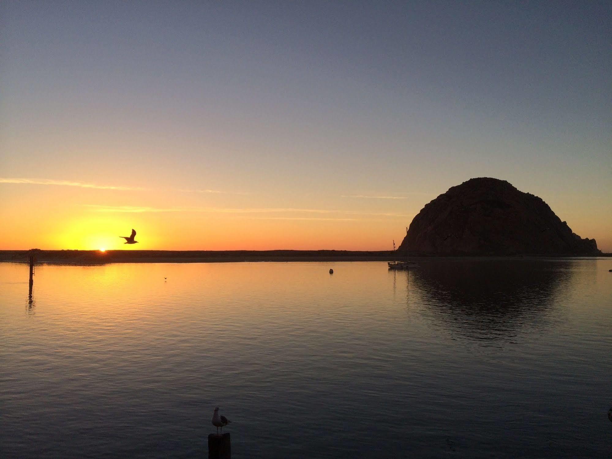Sundown Of Motel Morro Bay